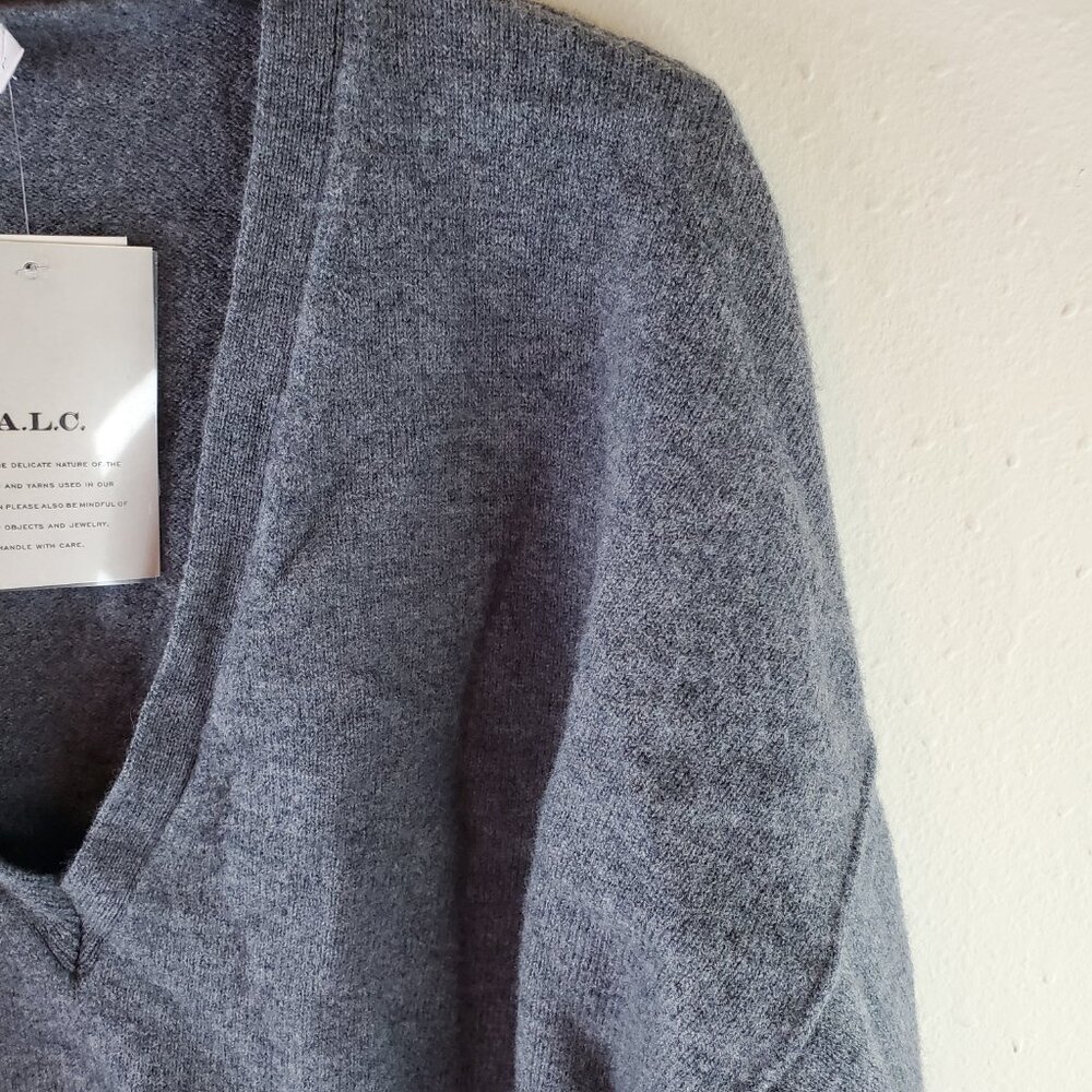 A.L.C. Womens Gym Grey V-neck Angeles Sweater L - Picture 3 of 11